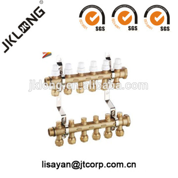 F613 Messingverteiler für Heizsystem